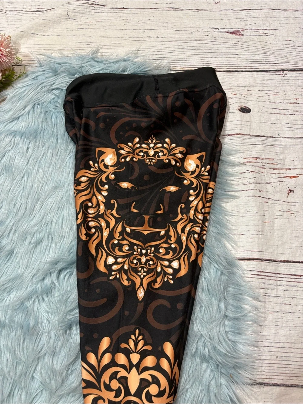 Vastitch High Rise Lion Baroque Patterned Leggings